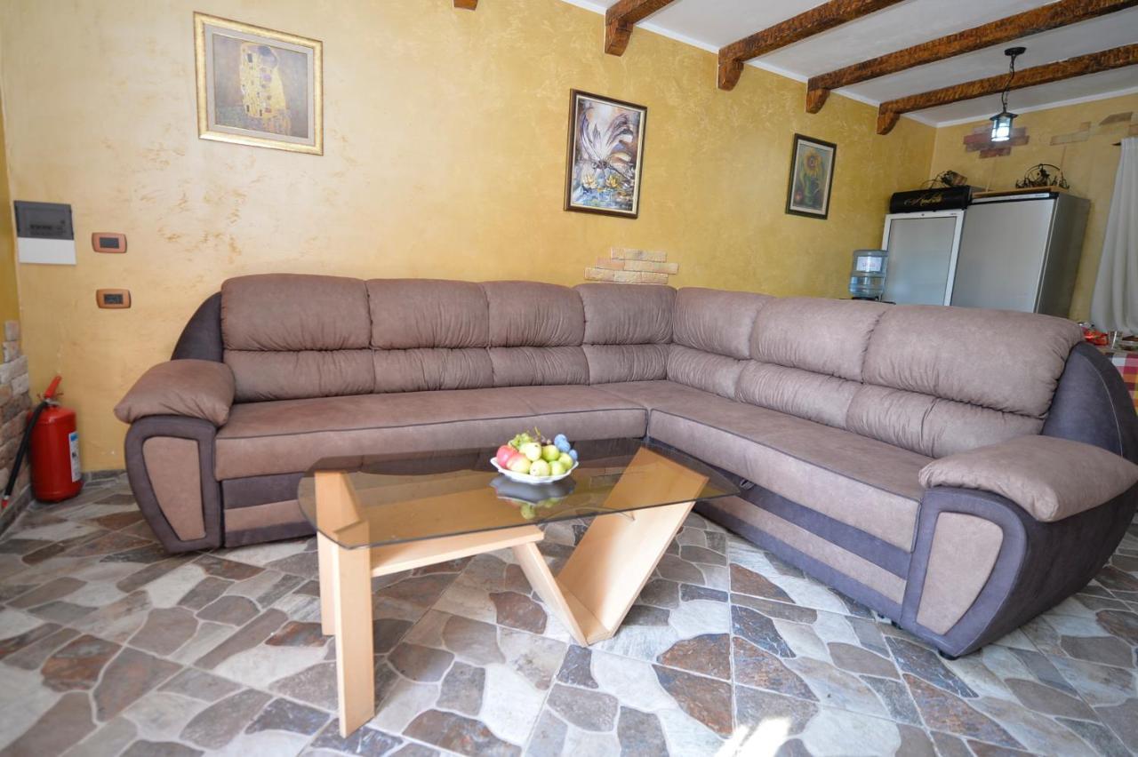 Vila Andrea Danilovgrad Ngoại thất bức ảnh