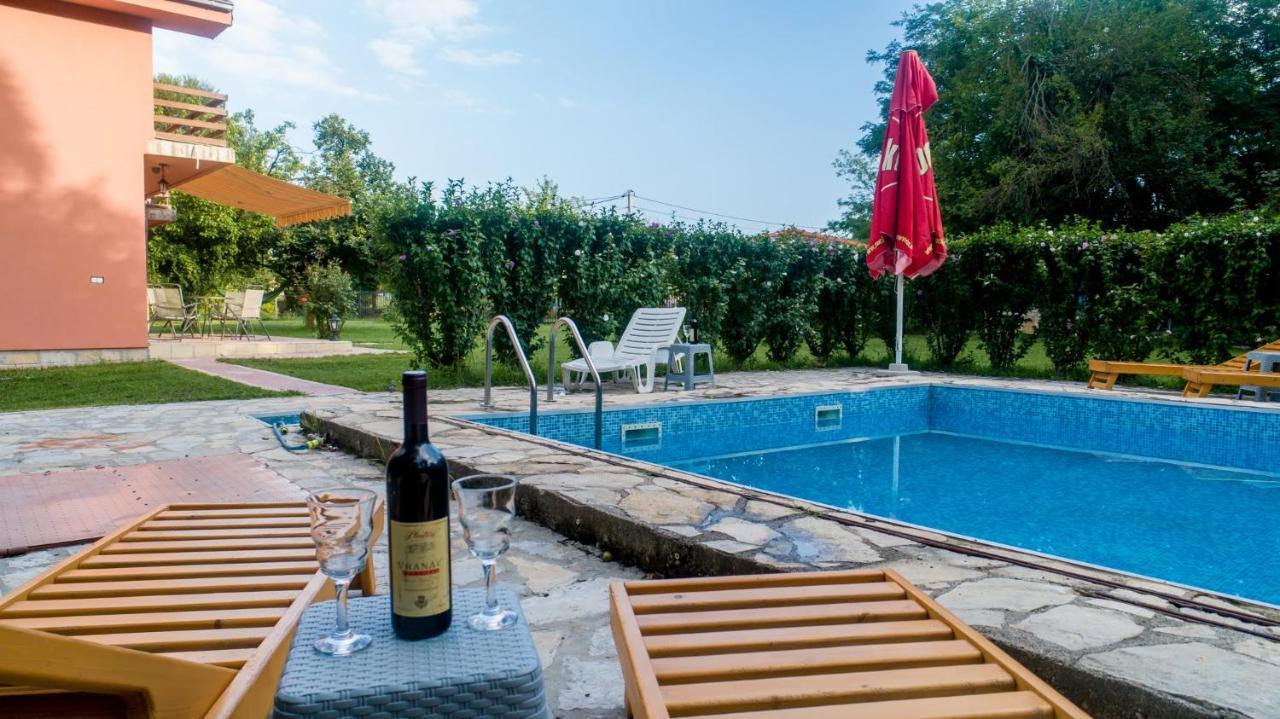 Vila Andrea Danilovgrad Ngoại thất bức ảnh